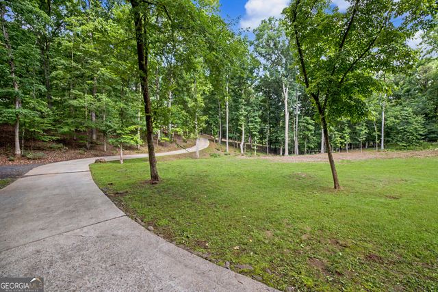 360 Darren Drive, Fayetteville, GA 30215