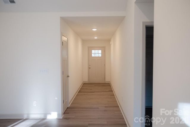 1254 Rainbow Circle, Catawba, SC 29704