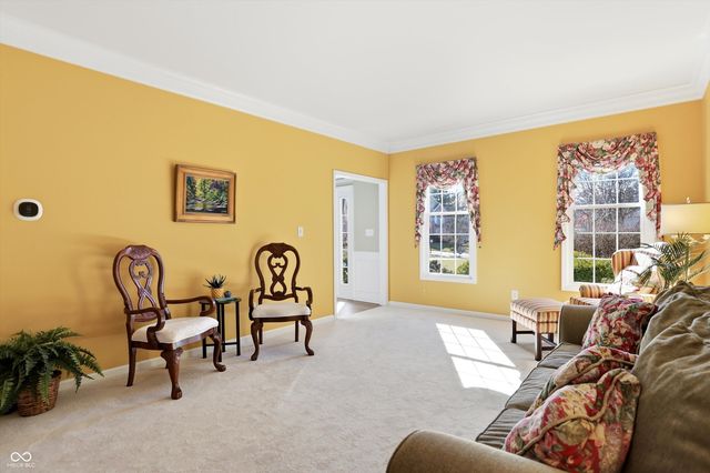 10828 Woodmont Lane, Fishers, IN 46037