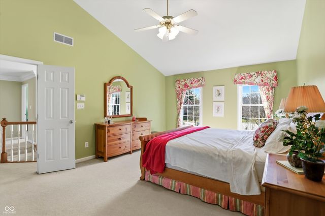 10828 Woodmont Lane, Fishers, IN 46037