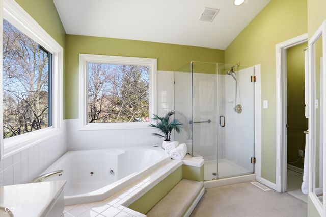 10828 Woodmont Lane, Fishers, IN 46037