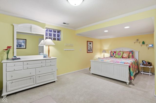 10828 Woodmont Lane, Fishers, IN 46037