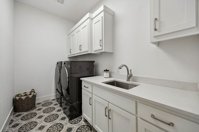 1925 Creek View Court, Argyle, TX 76226