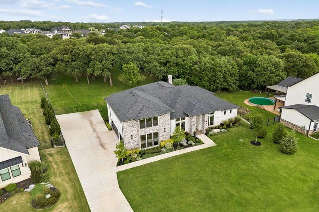 1925 Creek View Court, Argyle, TX 76226