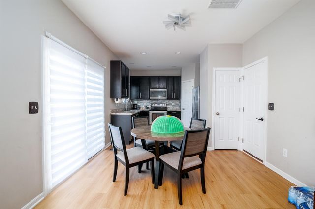 1963 Spring Cove Drive, Grove City, OH 43123