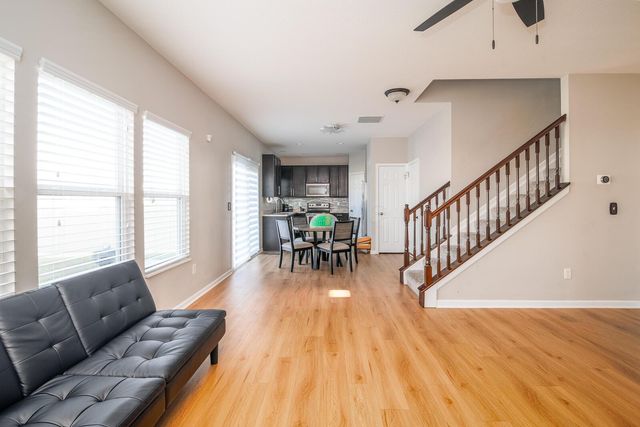 1963 Spring Cove Drive, Grove City, OH 43123