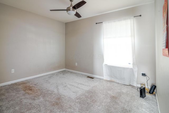 1963 Spring Cove Drive, Grove City, OH 43123