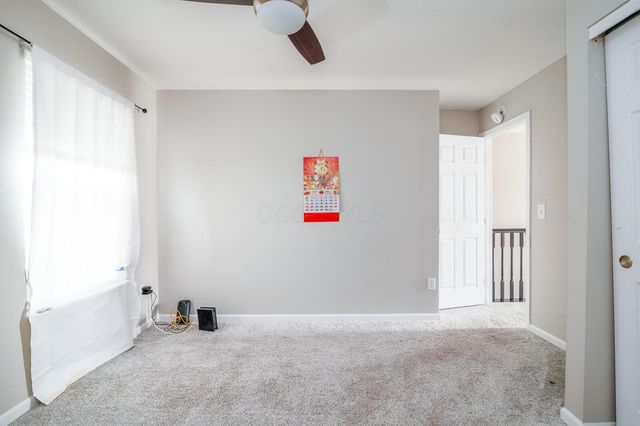 1963 Spring Cove Drive, Grove City, OH 43123