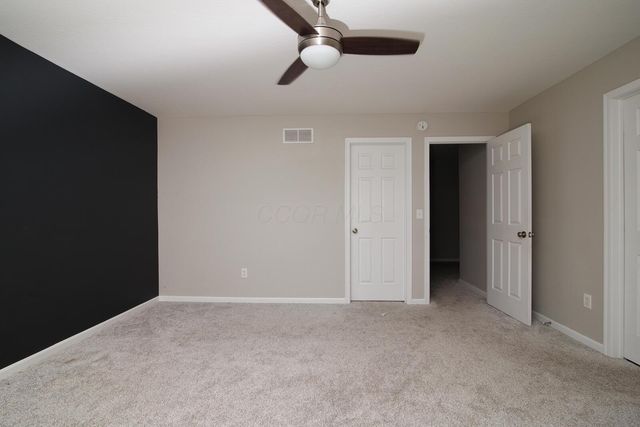 1963 Spring Cove Drive, Grove City, OH 43123