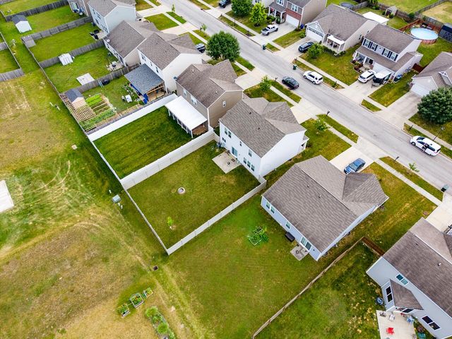 1963 Spring Cove Drive, Grove City, OH 43123