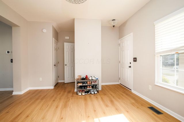 1963 Spring Cove Drive, Grove City, OH 43123