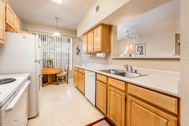14950 W MOUNTAIN VIEW Boulevard 5306, Surprise, AZ 85374