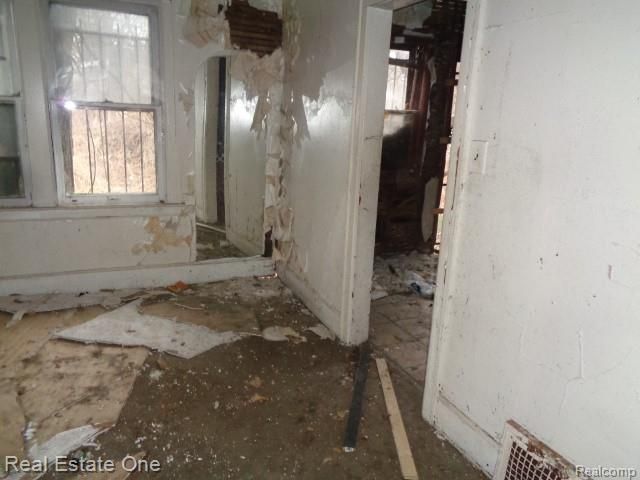 5776 Lakeview Street, Detroit, MI 48213