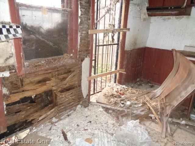 5776 Lakeview Street, Detroit, MI 48213