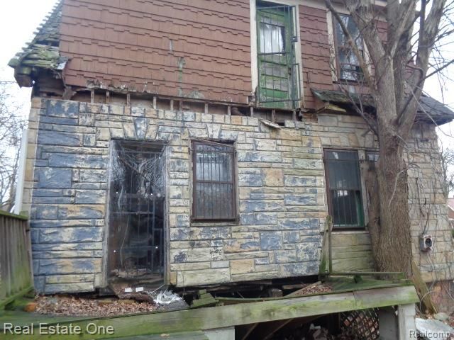 5776 Lakeview Street, Detroit, MI 48213