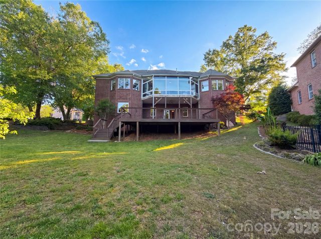 142 Canterbury Crossing, Fort Mill, SC 29708