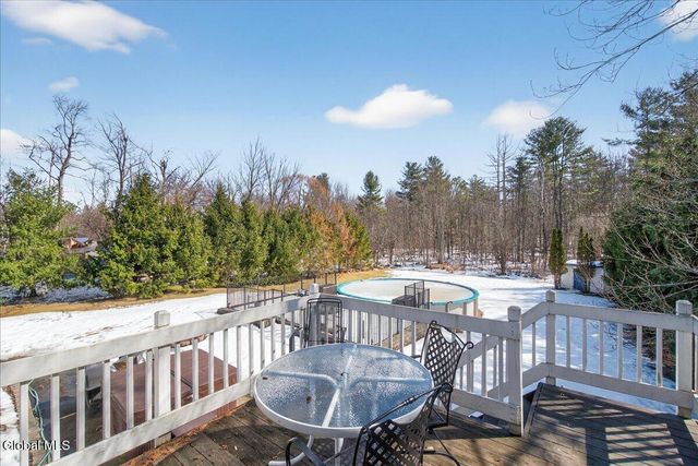 221 Droms Road, Glenville, NY 12302