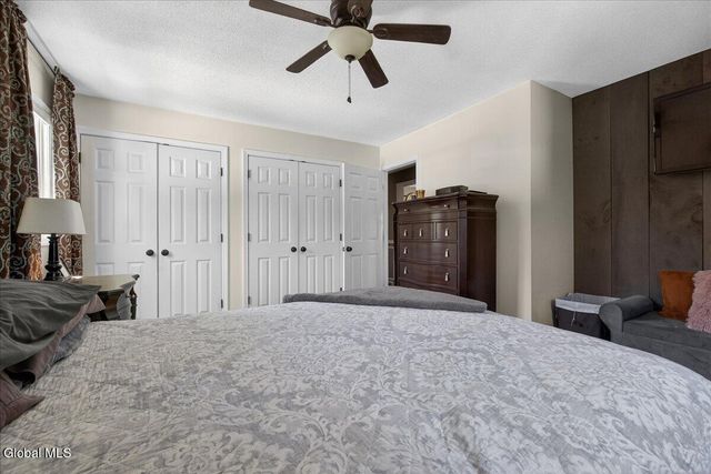 221 Droms Road, Glenville, NY 12302