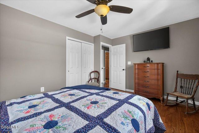 221 Droms Road, Glenville, NY 12302