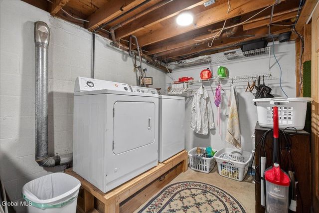 221 Droms Road, Glenville, NY 12302