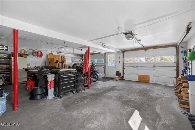 221 Droms Road, Glenville, NY 12302