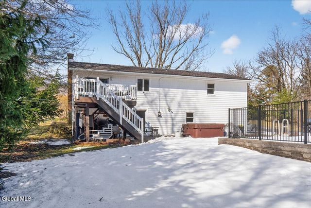 221 Droms Road, Glenville, NY 12302