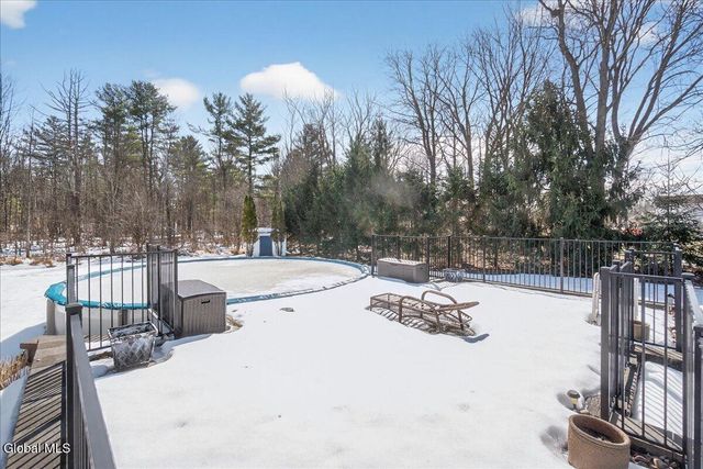 221 Droms Road, Glenville, NY 12302