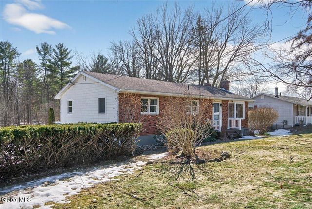 221 Droms Road, Glenville, NY 12302