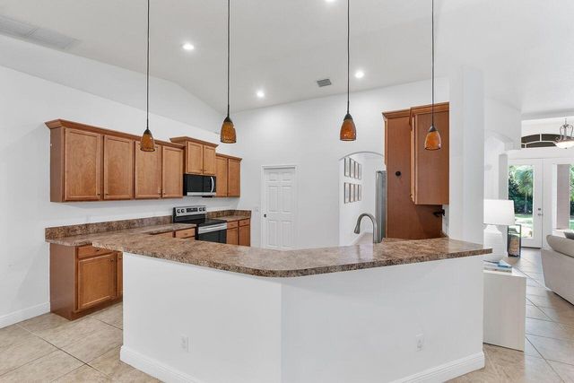 9608 Mockingbird Trail, Jupiter, FL 33478