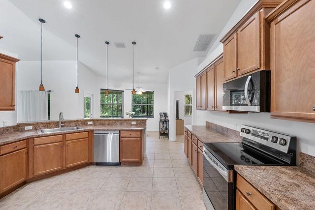 9608 Mockingbird Trail, Jupiter, FL 33478
