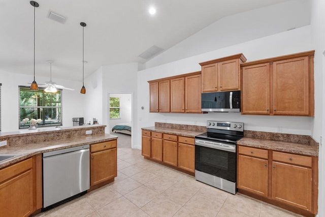 9608 Mockingbird Trail, Jupiter, FL 33478