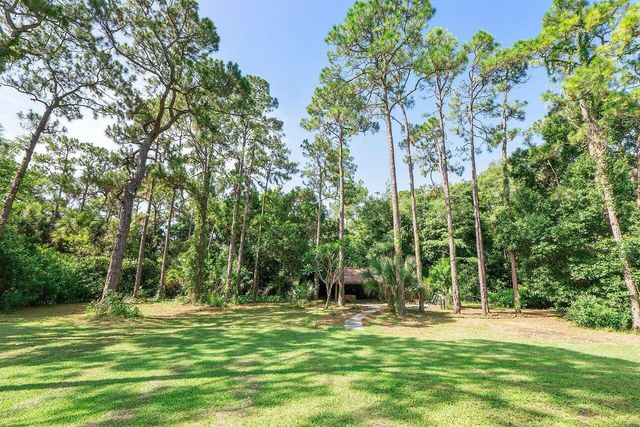 9608 Mockingbird Trail, Jupiter, FL 33478