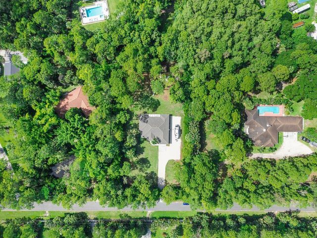 9608 Mockingbird Trail, Jupiter, FL 33478