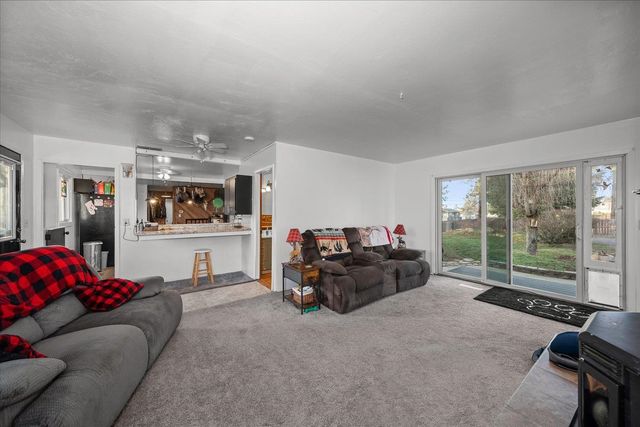 12824 W 6th Ave, Cheney, WA 99004