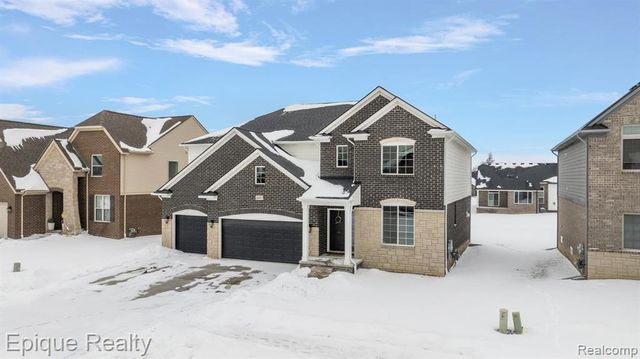 24603 Callaway Drive, Macomb, MI 48042