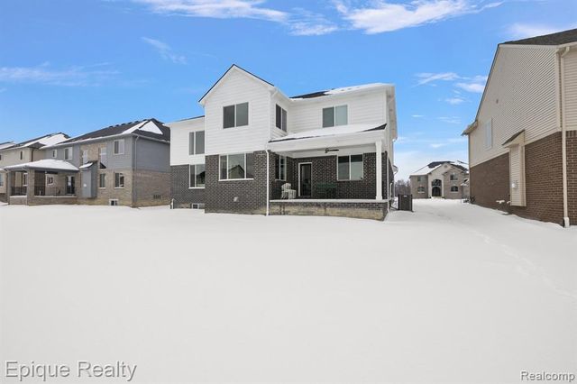 24603 Callaway Drive, Macomb, MI 48042