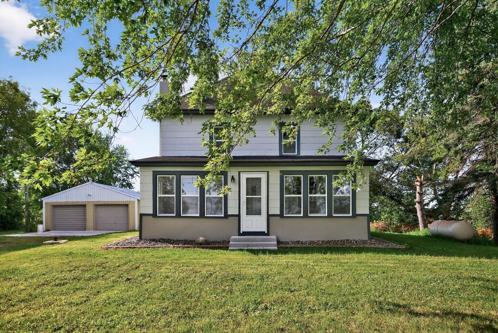 8833 County Road 37 NE, Monticello Twp, MN 55376
