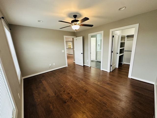 150 E Harris Rd, Bethpage, TN 37022