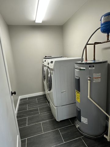 150 E Harris Rd, Bethpage, TN 37022