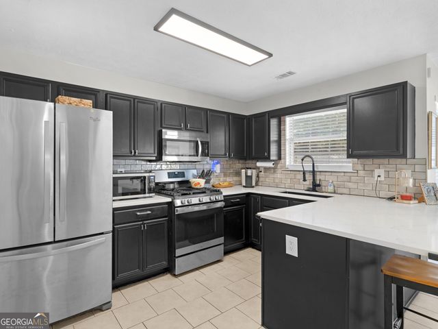 209 Brannans Walk, Mcdonough, GA 30253