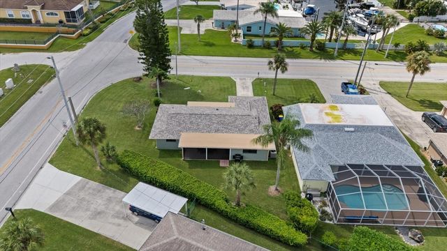 4611 TOPSAIL TRAIL, New Port Richey, FL 34652