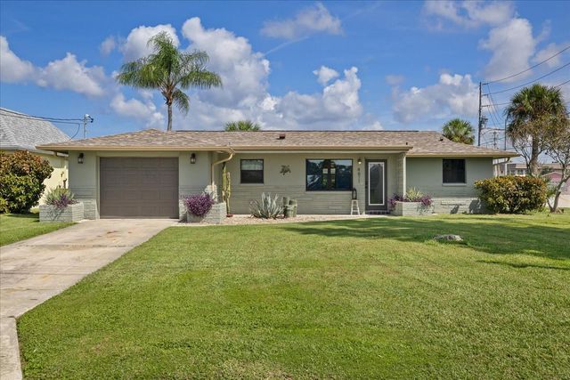 4611 TOPSAIL TRAIL, New Port Richey, FL 34652
