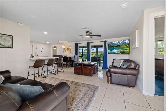 4611 TOPSAIL TRAIL, New Port Richey, FL 34652