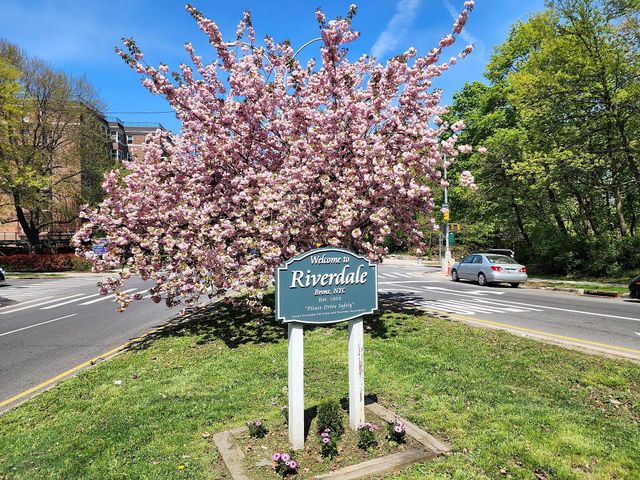 5450 Valles Avenue, Bronx, NY 10471