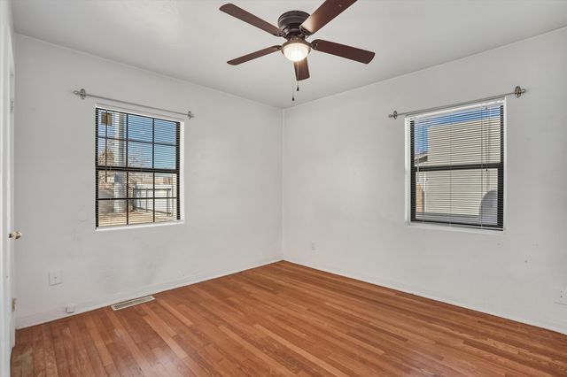 815 Girard Boulevard NE, Albuquerque, NM 87106