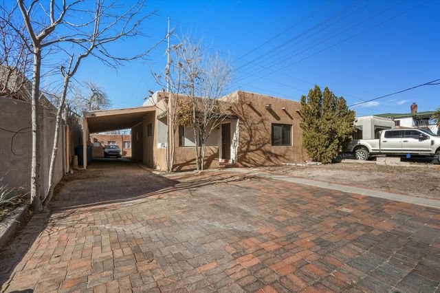 815 Girard Boulevard NE, Albuquerque, NM 87106