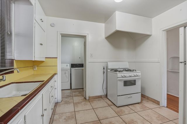 815 Girard Boulevard NE, Albuquerque, NM 87106