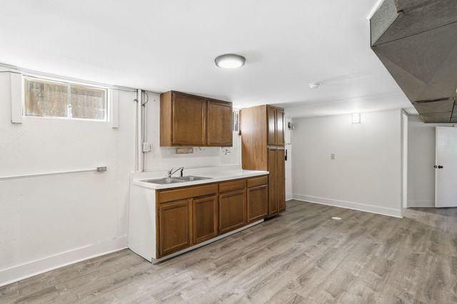 2306 WALTHER CT, Columbia, MO 65203
