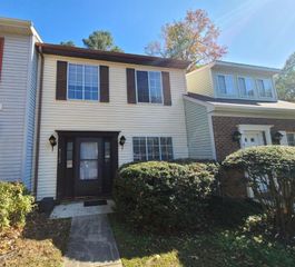 8122 Mcguire Drive, Raleigh, NC 27616