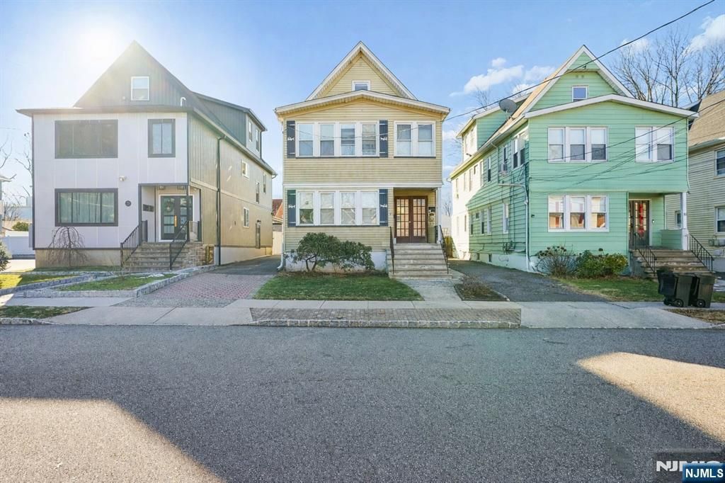 17 Wilfred Street, Montclair, NJ 07042